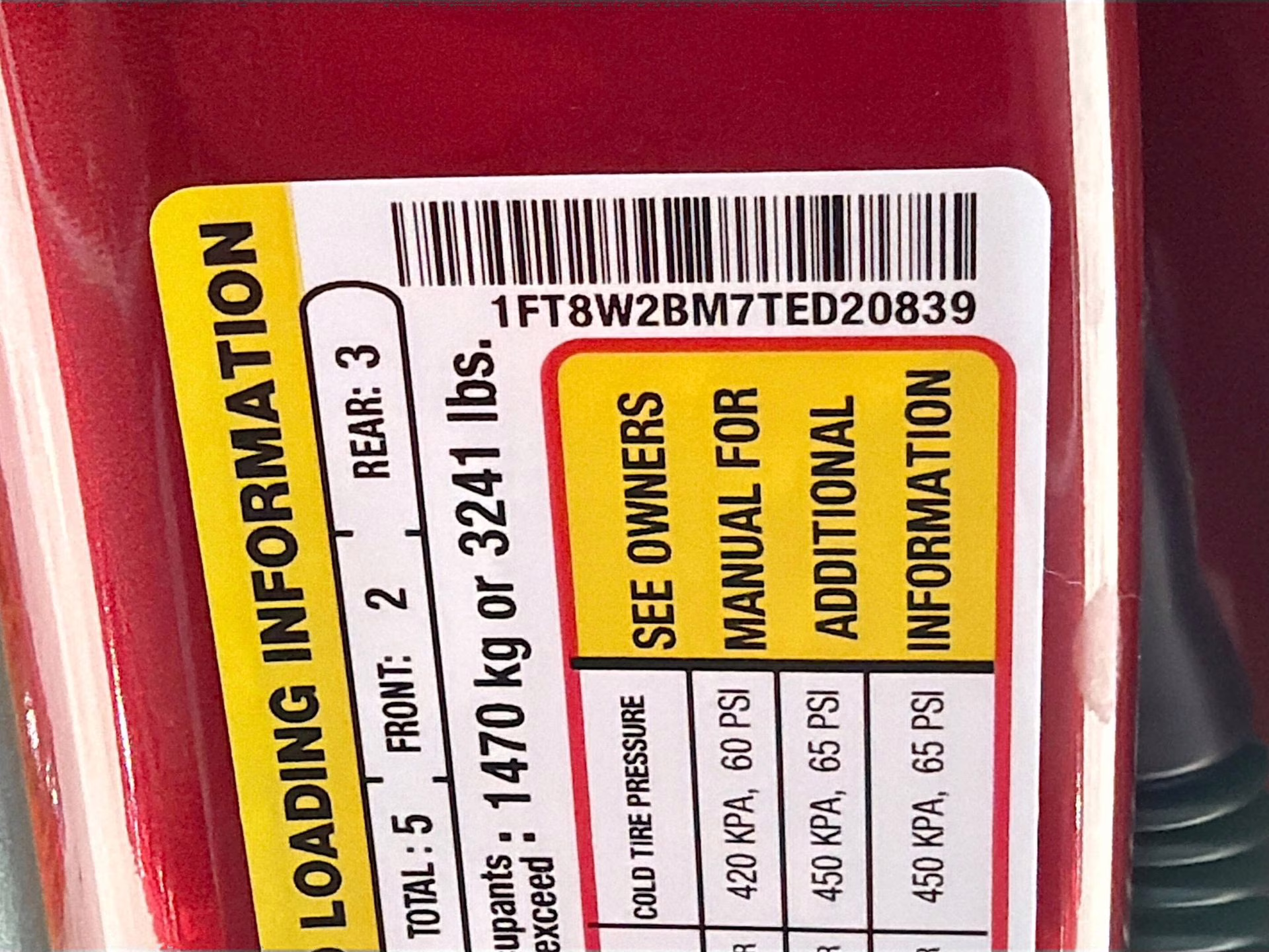 2026 Ruby Red Metallic Tinted Clearcoat Ford Super Duty F-250 SRW Lariat 4X4 Truck