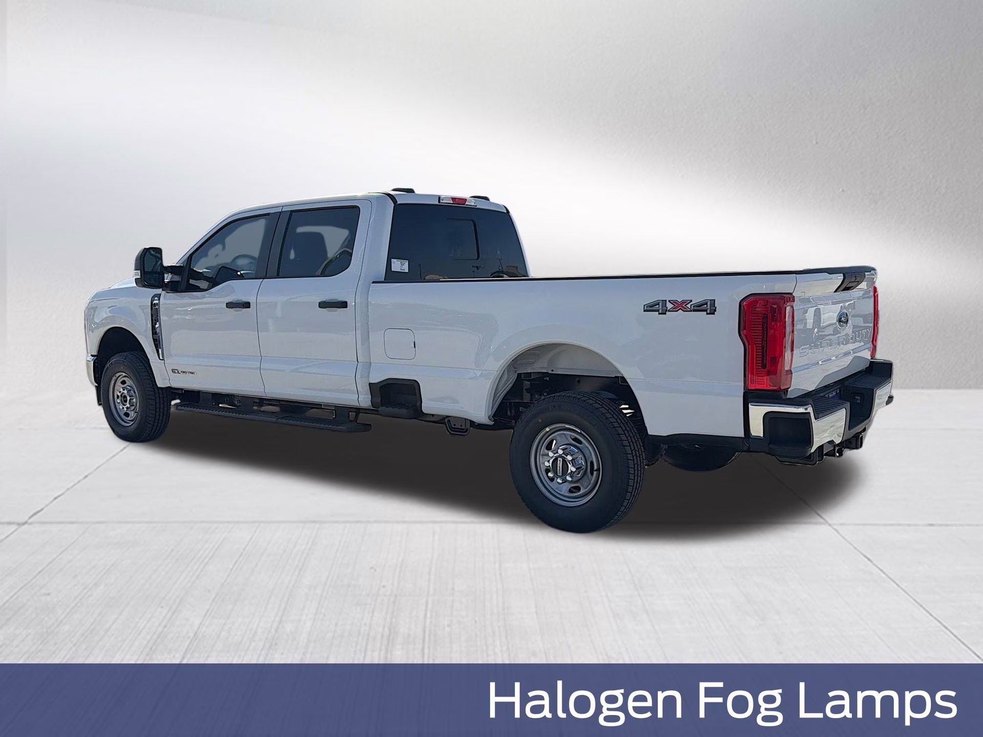 2026 Oxford White Ford Super Duty F-350 SRW XL 4X4 Truck