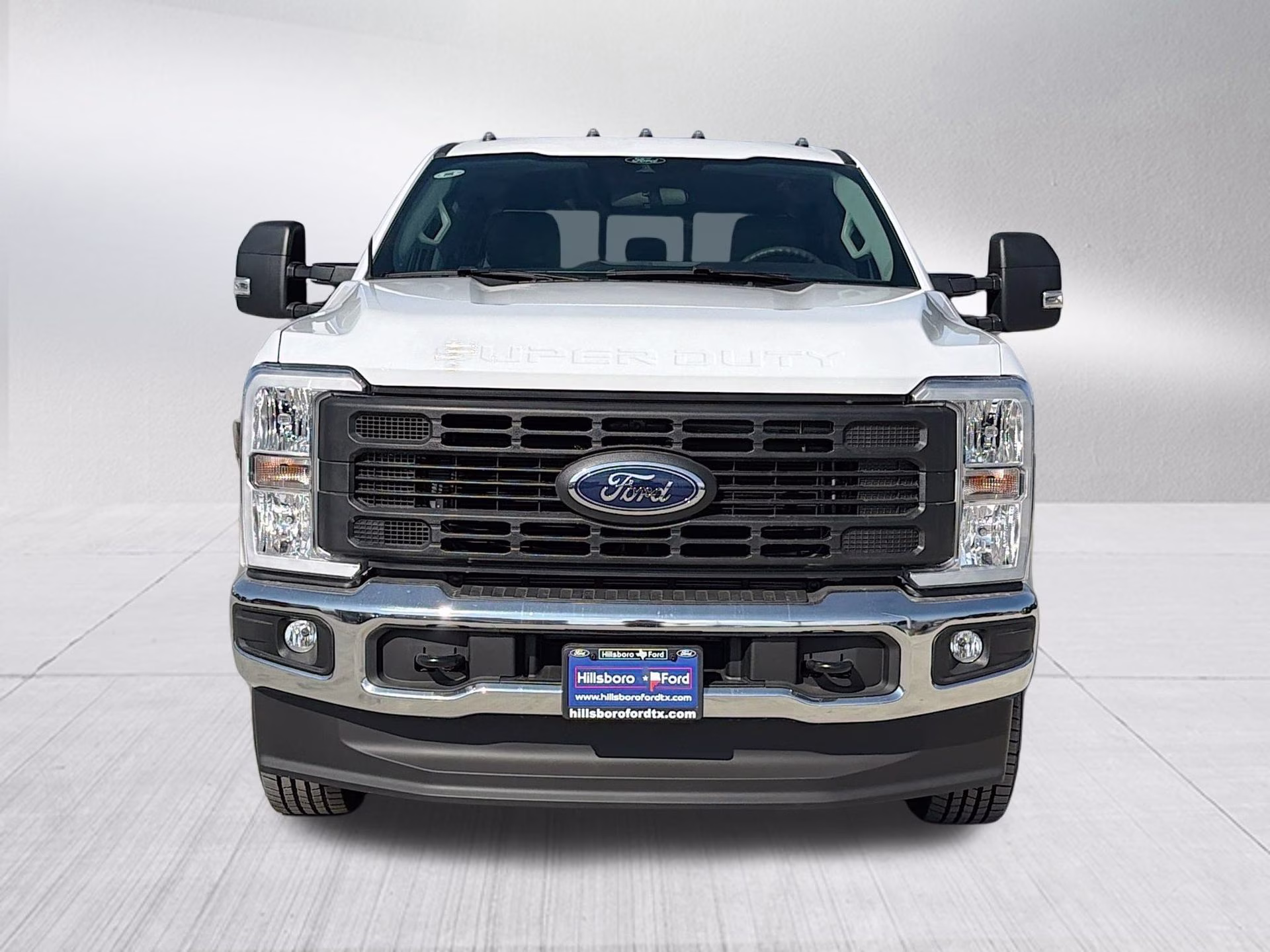 2026 Oxford White Ford Super Duty F-350 SRW XL 4X4 Truck