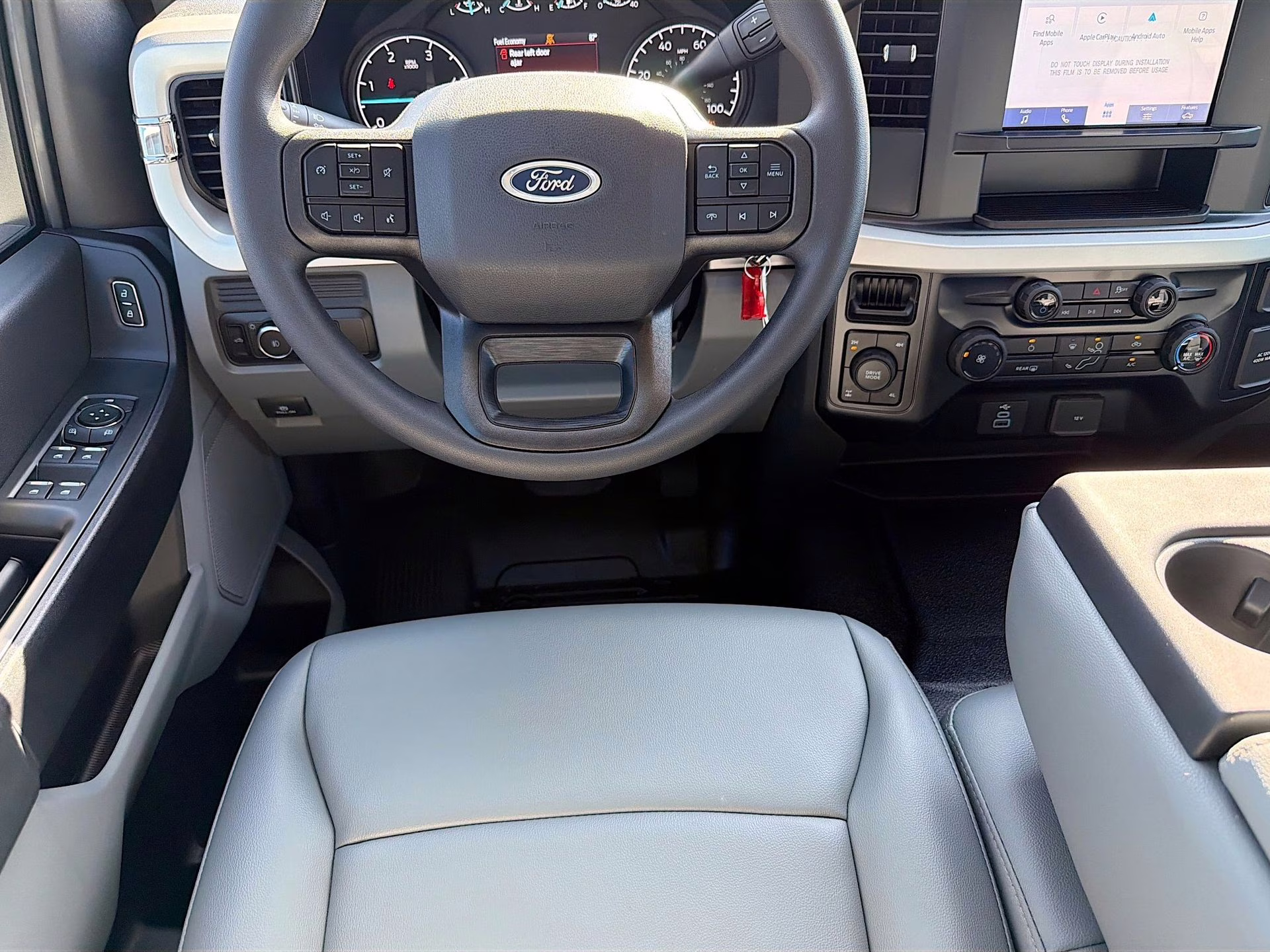 2026 Oxford White Ford Super Duty F-350 SRW XL 4X4 Truck