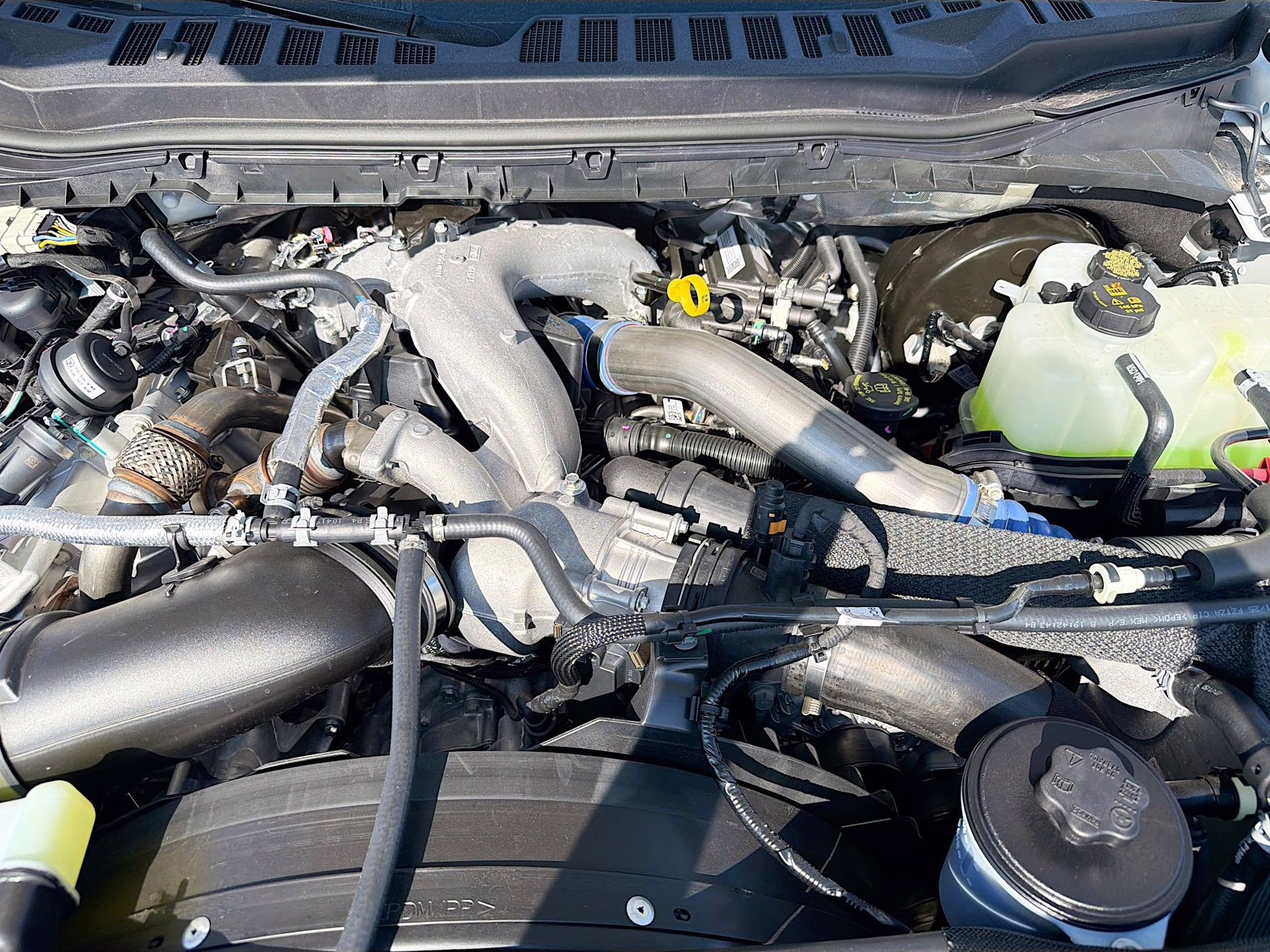 2026 Oxford White Ford Super Duty F-350 SRW XL 4X4 Truck