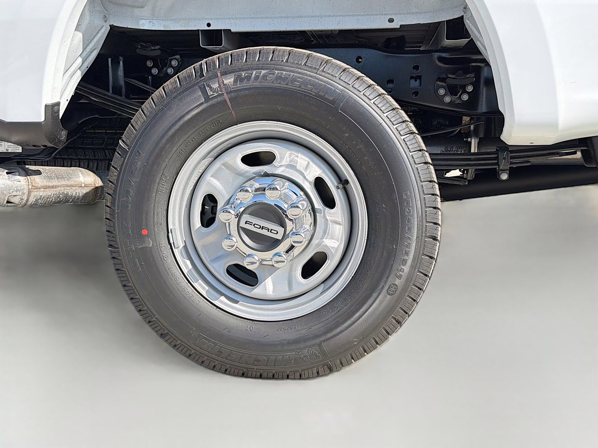 2026 Oxford White Ford Super Duty F-350 SRW XL 4X4 Truck