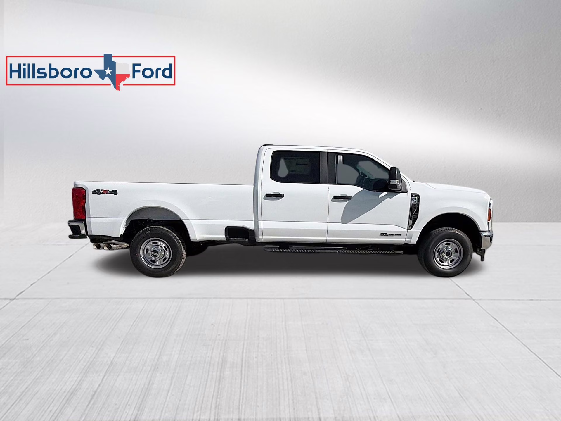 2026 Oxford White Ford Super Duty F-350 SRW XL 4X4 Truck