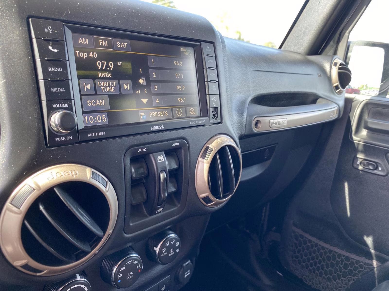 2016 Black Clearcoat Jeep Wrangler Unlimited 75th Anniversary 4X4 SUV