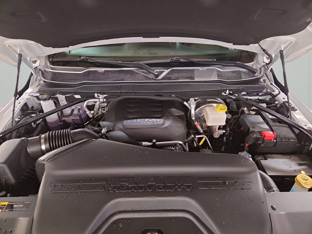 2026 Bright White Clearcoat Ram 2500 Tradesman 4X4 Truck