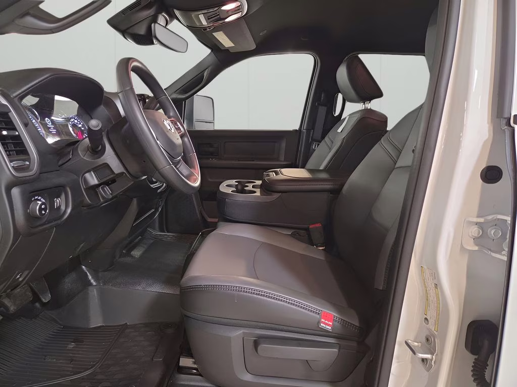 2026 Bright White Clearcoat Ram 2500 Tradesman 4X4 Truck