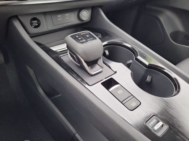 2026 Everest White Pearl Tricoat Nissan Rogue SV FWD SUV