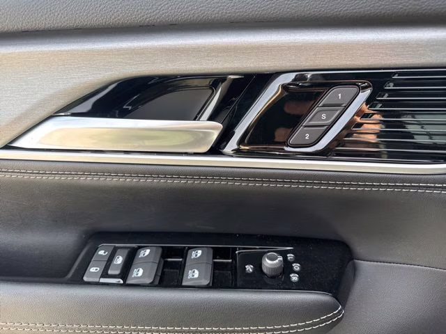 2026 Bright White Clearcoat Jeep Grand Wagoneer Limited Altitude 4X4 SUV
