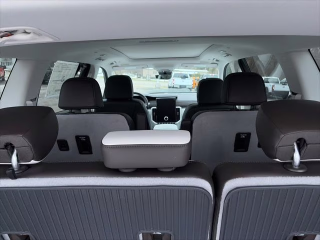 2026 Glacier White Tricoat GMC Acadia Denali AWD SUV