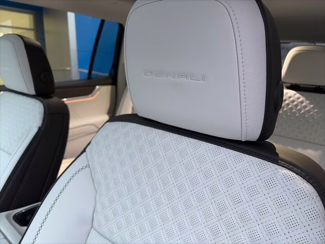 2026 Glacier White Tricoat GMC Acadia Denali AWD SUV