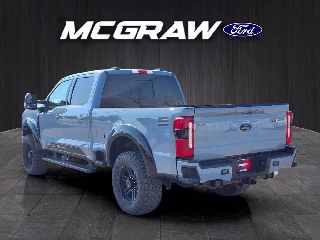 2026 Glacier Gray Metallic Tri-Coat Ford Super Duty F-250 SRW LARIAT 4X4 Truck