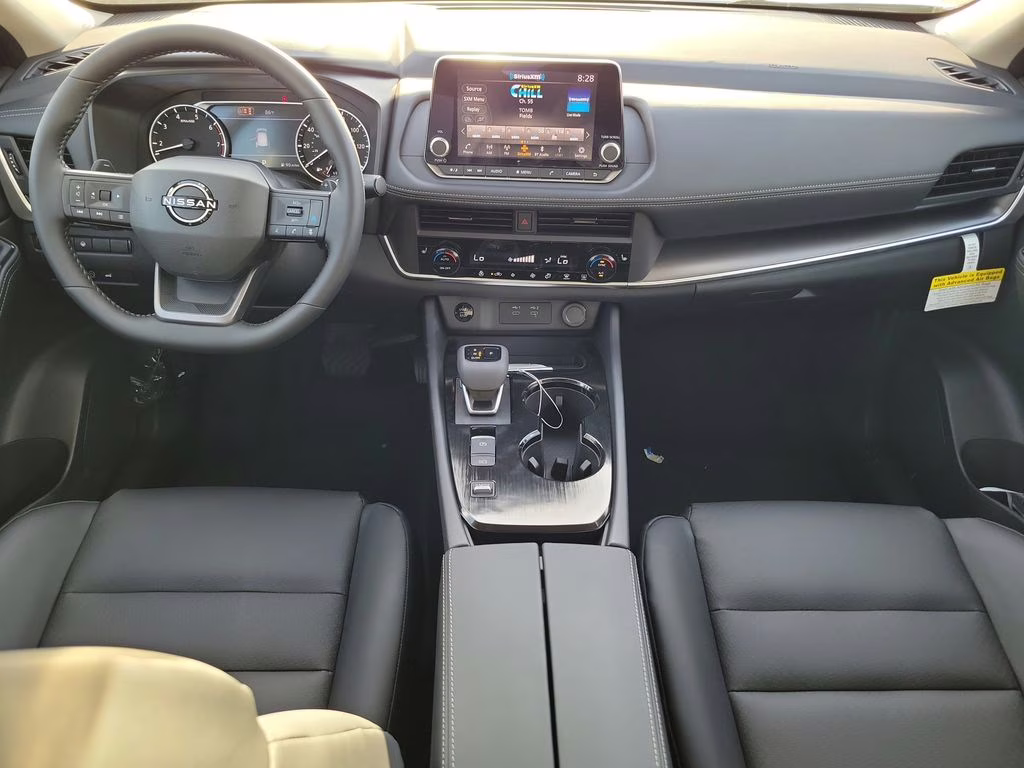 2026 Everest White Pearl Tricoat Nissan Rogue SV FWD SUV
