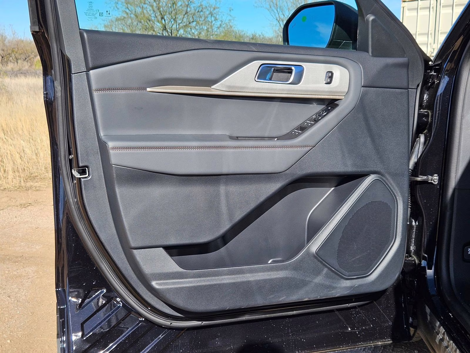 2026 Black Metallic Ford Explorer Active RWD SUV