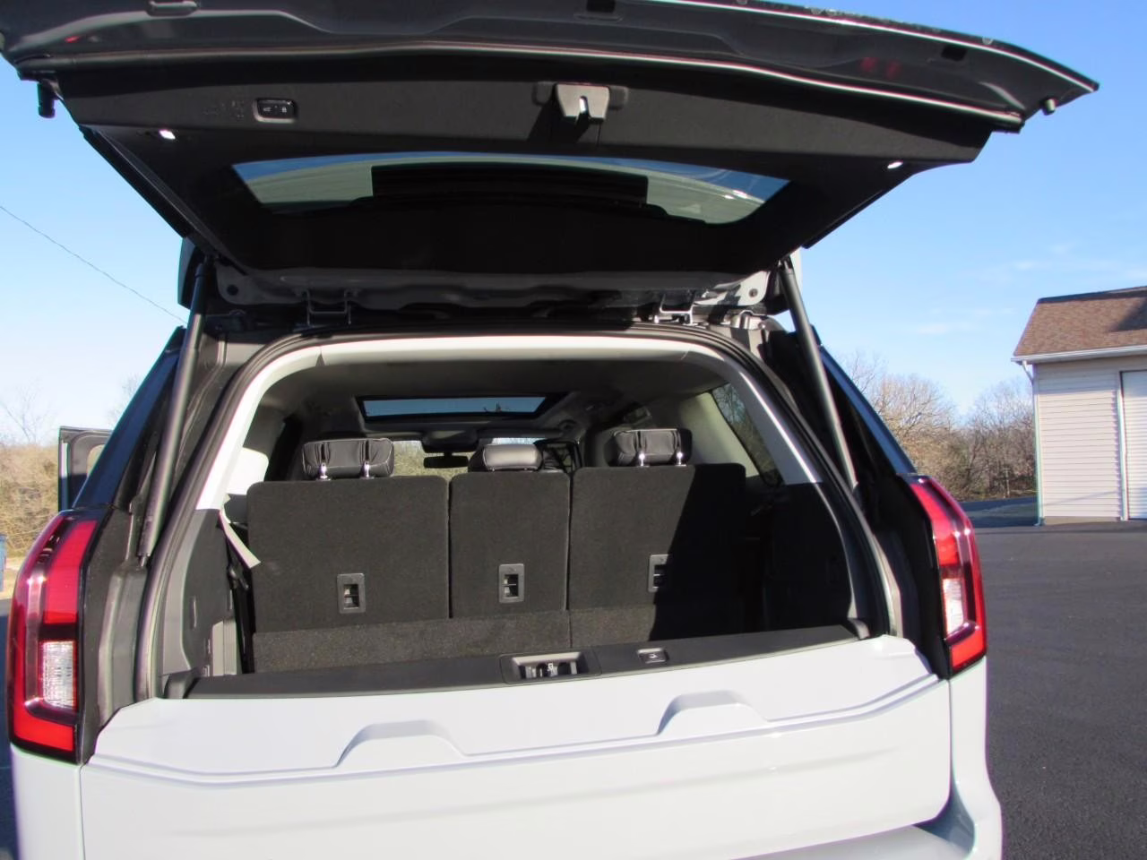 2026 Glacier Gray Metallic Tri-Coat Ford Expedition Platinum 4X4 SUV