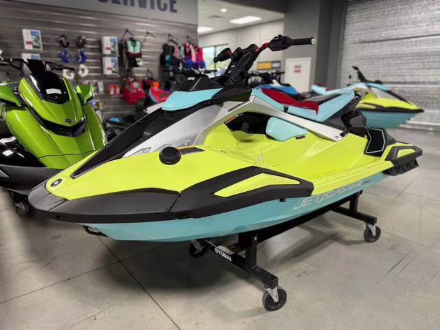 2025 Yamaha JetBlaster PRO 3-Up Boat