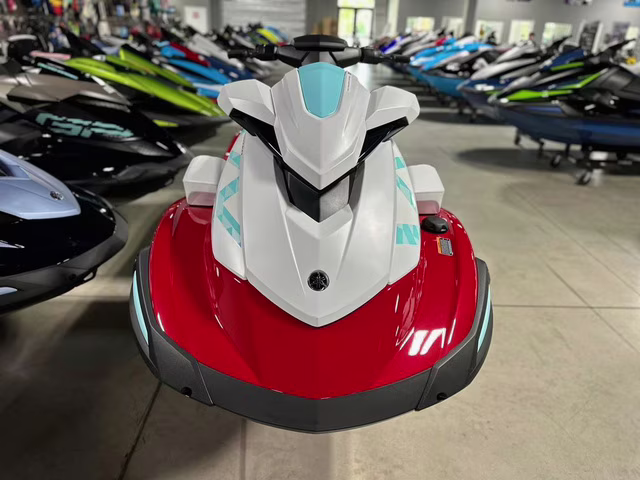 2025 Yamaha VX Limited Boat