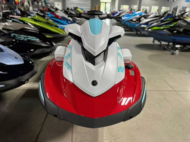 2025 Yamaha VX Limited Boat
