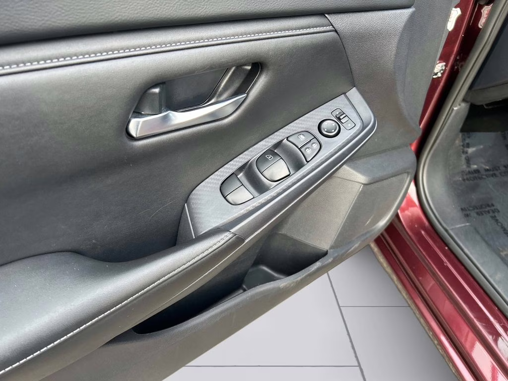 2024 Rosewood Metallic Nissan Sentra SV FWD Sedan