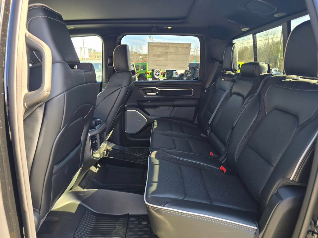 2026 Diamond Black Crystal Pearlcoat Ram 1500 Laramie 4X4 Truck