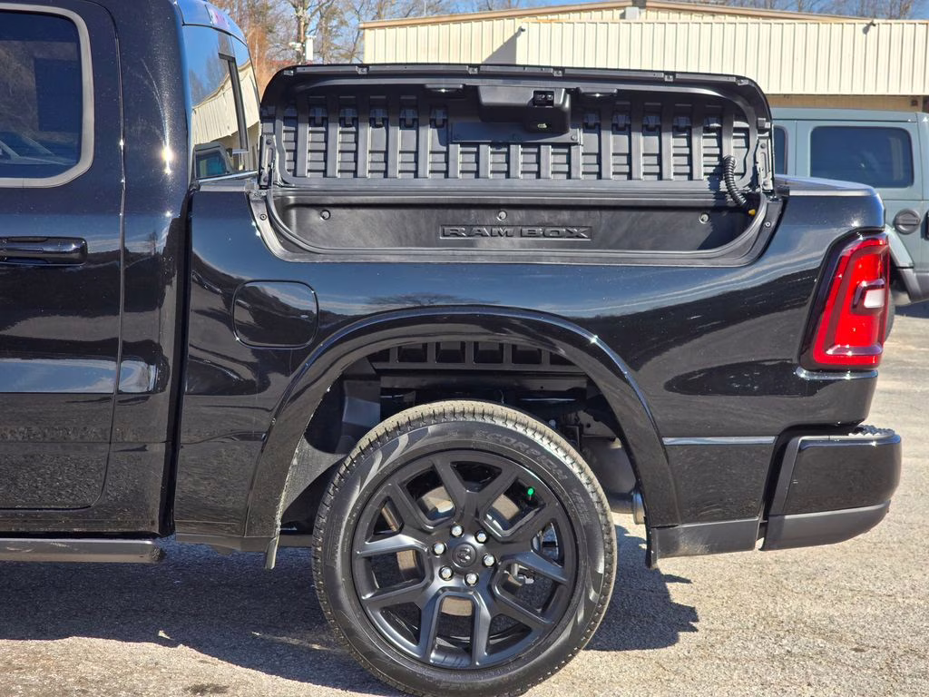 2026 Diamond Black Crystal Pearlcoat Ram 1500 Laramie 4X4 Truck