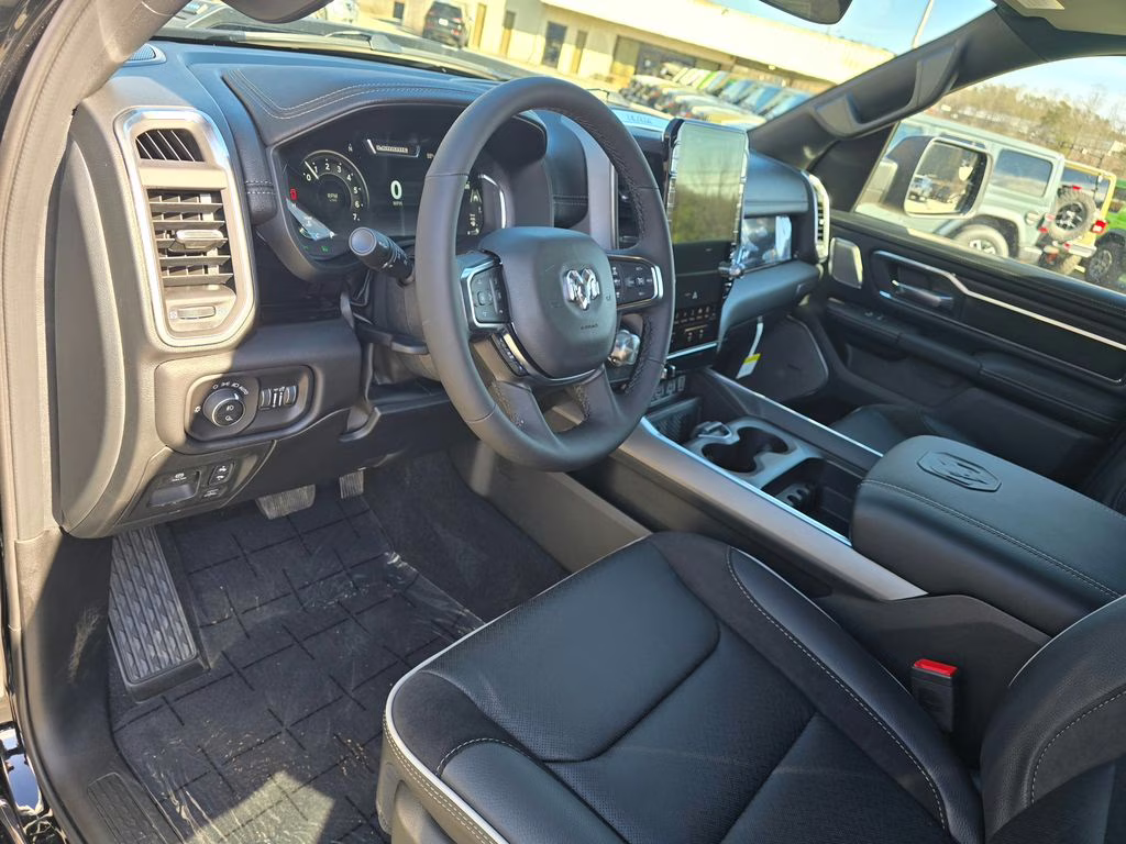 2026 Diamond Black Crystal Pearlcoat Ram 1500 Laramie 4X4 Truck