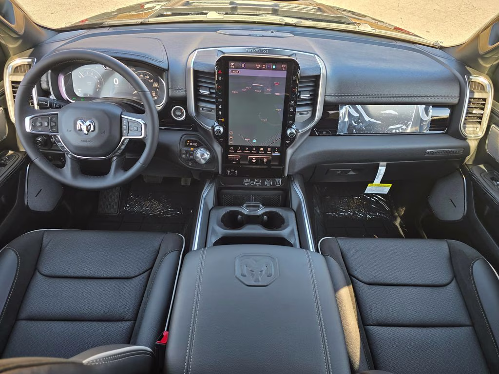 2026 Diamond Black Crystal Pearlcoat Ram 1500 Laramie 4X4 Truck