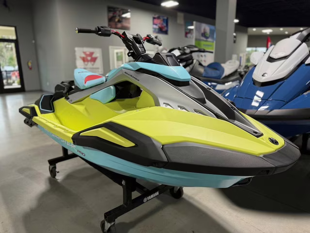 2025 Yamaha JetBlaster PRO 2-Up Boat