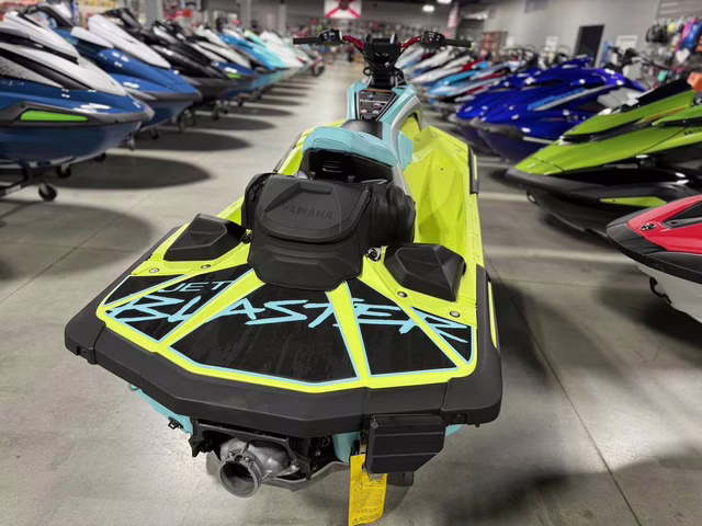 2025 Yamaha JetBlaster PRO 2-Up Boat