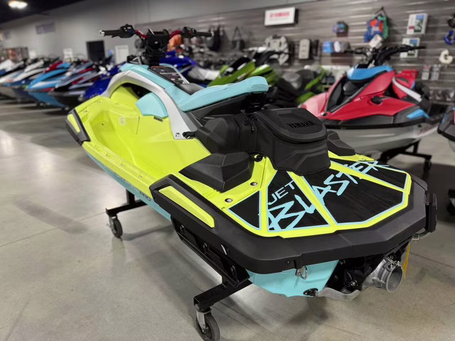 2025 Yamaha JetBlaster PRO 2-Up Boat