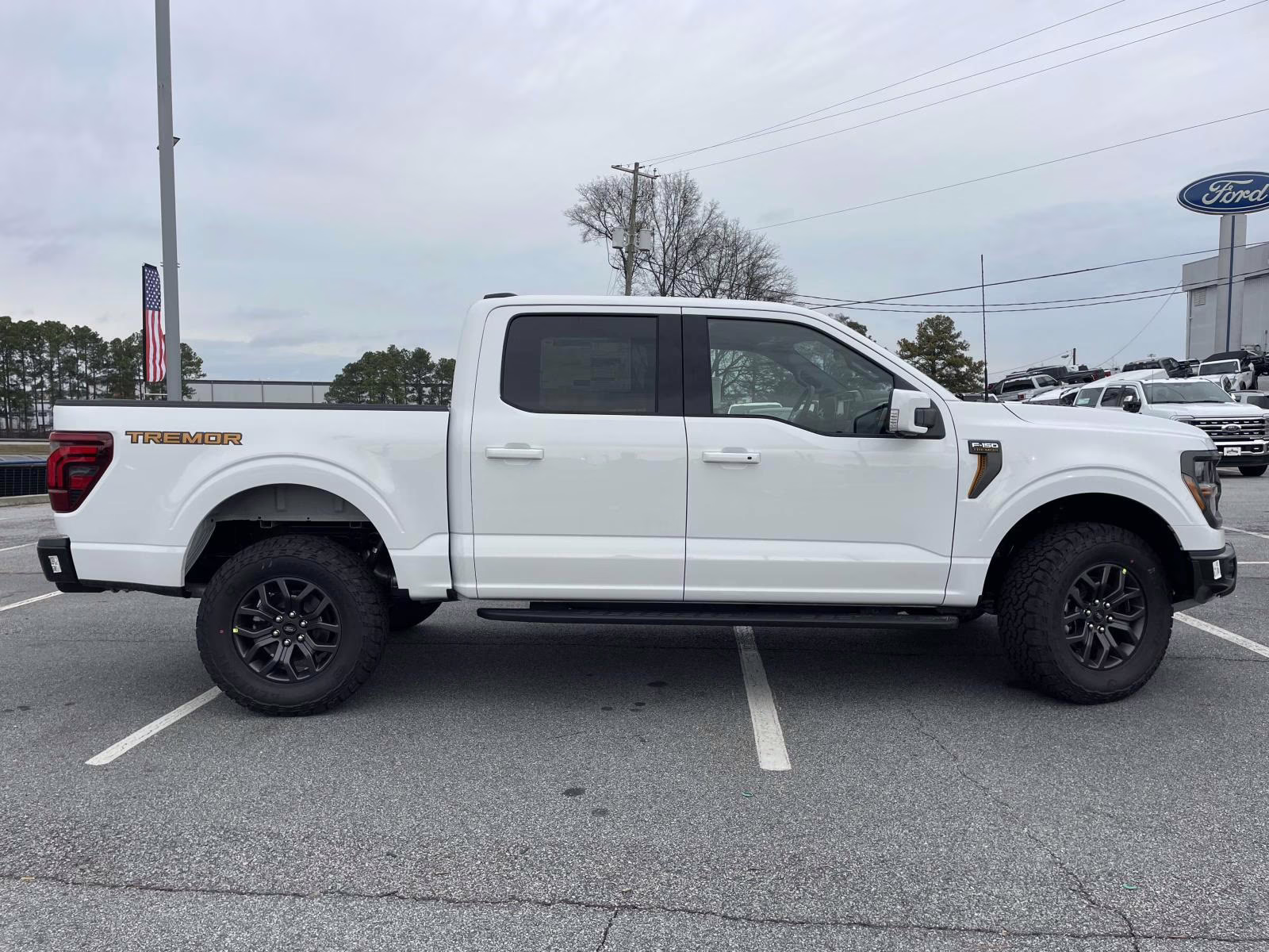 2025 Oxford White Ford F-150 Tremor 4X4 Truck