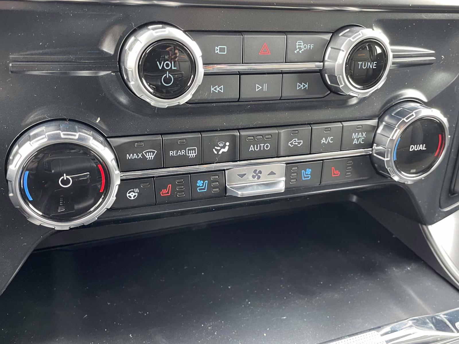 2025 Oxford White Ford F-150 Tremor 4X4 Truck