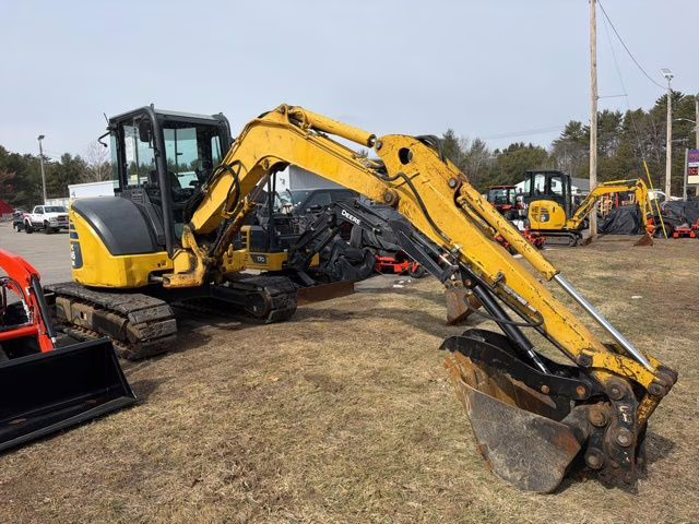 2013 Yellow Komatsu PC-45 MR-3