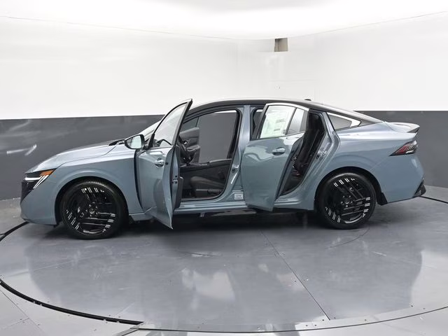 2026 Atlantic Gray/Super Black Nissan Sentra SR FWD Sedan