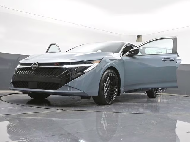 2026 Atlantic Gray/Super Black Nissan Sentra SR FWD Sedan