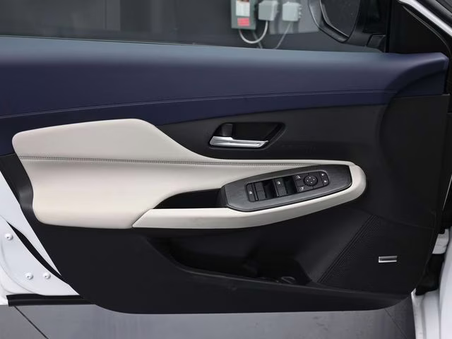 2026 Aspen White Tricoat Nissan Sentra SL FWD Sedan