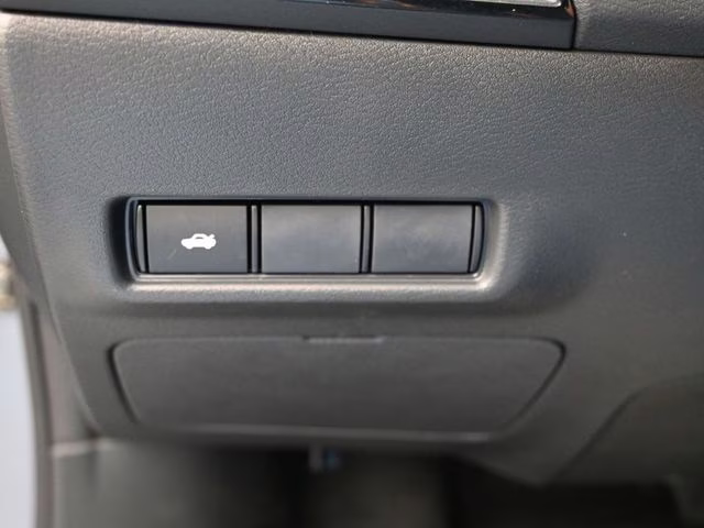 2026 Atlantic Gray/Super Black Nissan Sentra SR FWD Sedan