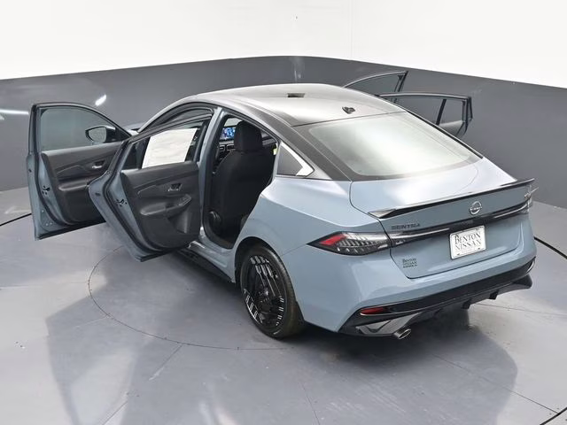 2026 Atlantic Gray/Super Black Nissan Sentra SR FWD Sedan