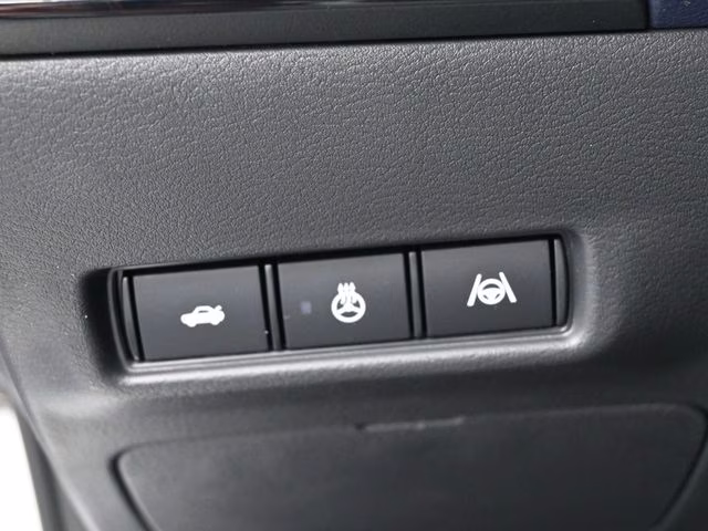 2026 Aspen White Tricoat Nissan Sentra SL FWD Sedan