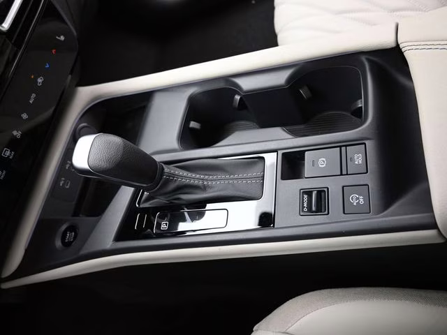 2026 Aspen White Tricoat Nissan Sentra SL FWD Sedan