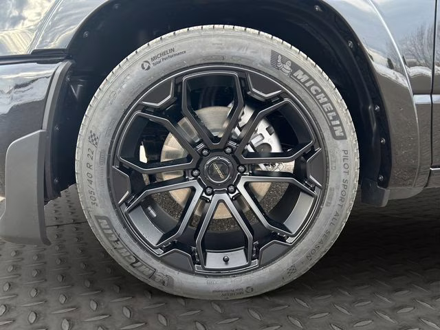 2026 Diamond Black Crystal Pearlcoat Ram 1500 Big Horn Night Edition Direct Connection 650 4X4 Truck