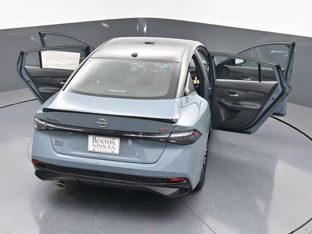 2026 Atlantic Gray/Super Black Nissan Sentra SR FWD Sedan