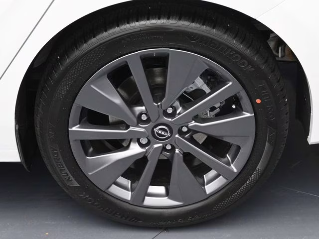 2026 Aspen White Tricoat Nissan Sentra SL FWD Sedan