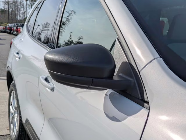 2026 Silver Metallic Ford Escape Active FWD SUV