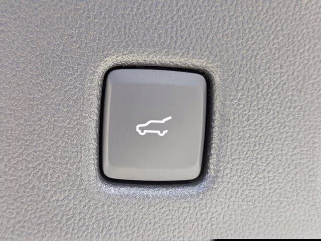 2026 Silver Metallic Ford Escape Active FWD SUV