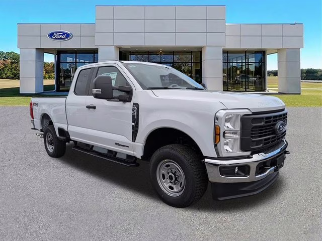 2026 Oxford White Ford Super Duty F-250 SRW XL 4X4 Truck