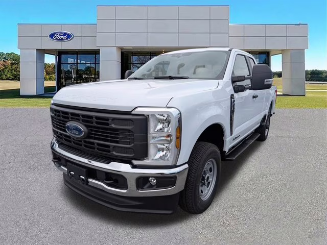 2026 Oxford White Ford Super Duty F-250 SRW XL 4X4 Truck