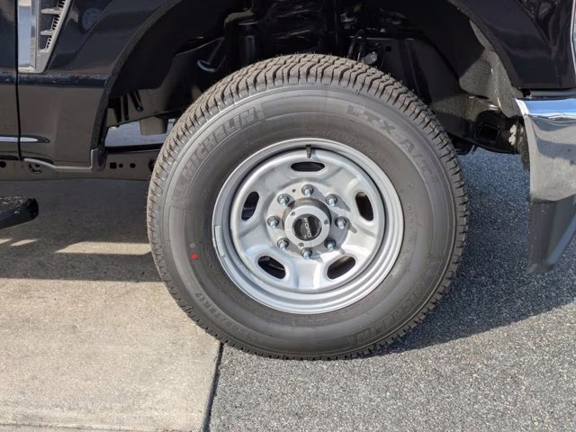 2026 Black Metallic Ford Super Duty F-250 SRW XL 4X4 Truck