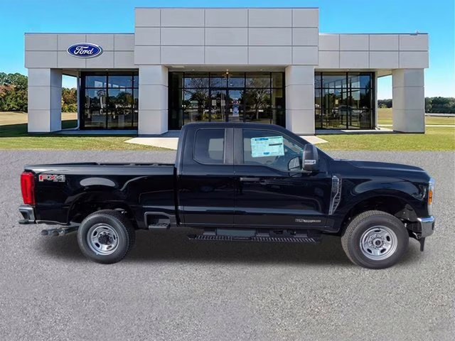 2026 Black Metallic Ford Super Duty F-250 SRW XL 4X4 Truck