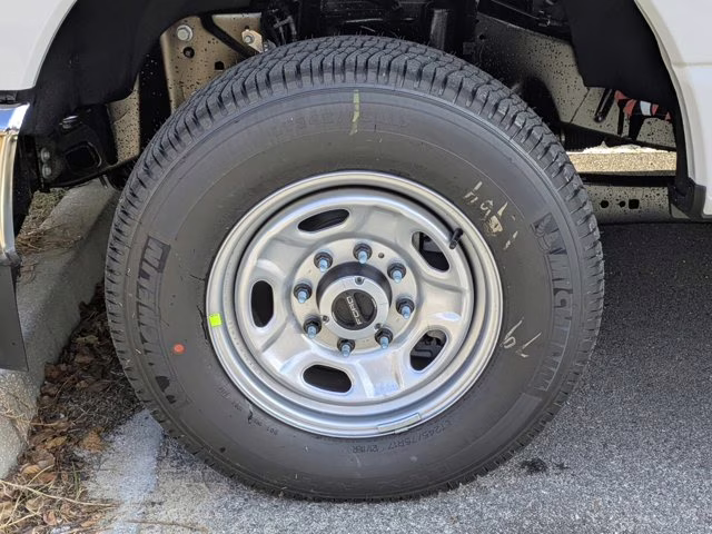 2026 Oxford White Ford Super Duty F-250 SRW XL 4X4 Truck