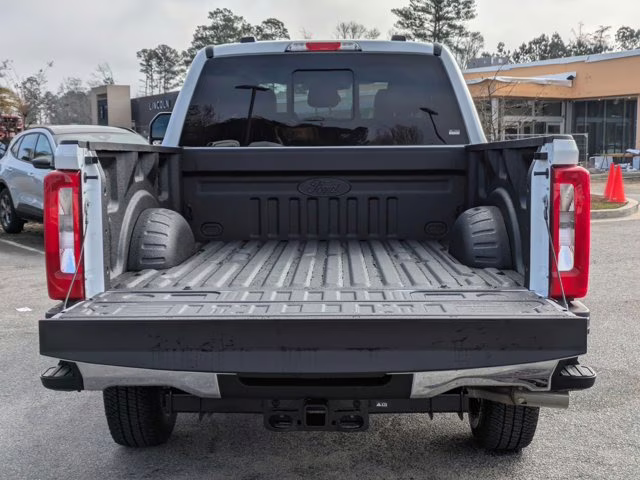 2026 Oxford White Ford Super Duty F-250 SRW XL 4X4 Truck